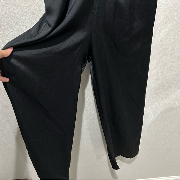 Abercrombie & Fitch black satin jumpsuit xs ruched sleeves - Picture 10 of 11